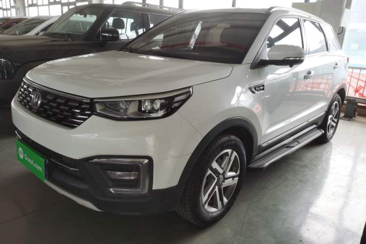 Used Changan CS55 2018 1.5T Automatic Colorful Edition China V Standard
