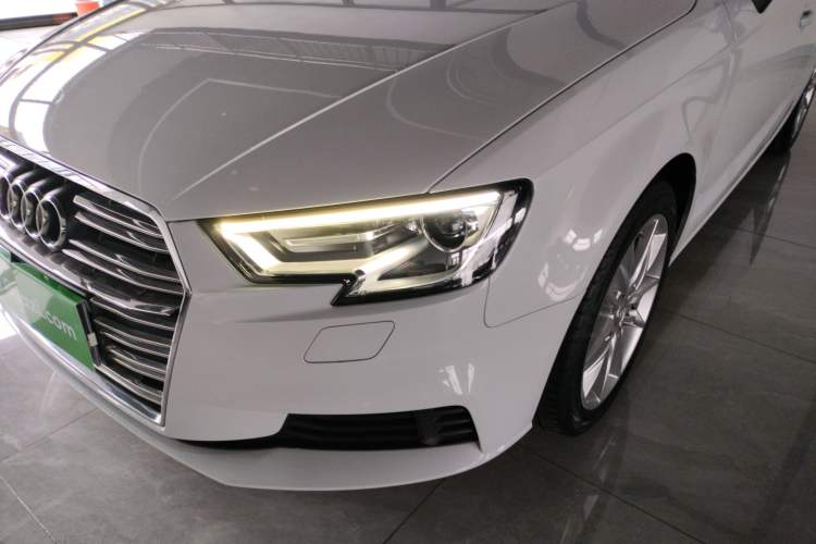 Used Audi A3 2018 30th Anniversary Edition Sportback 35 TFSI Ambition Model
