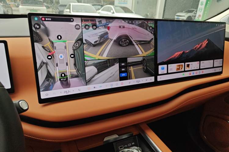 Used Wey Lanshan 2025 Four-Wheel Drive Max
