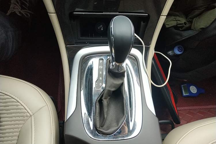 Used Buick Regal 2015 2.0L Leading Fashion Edition
