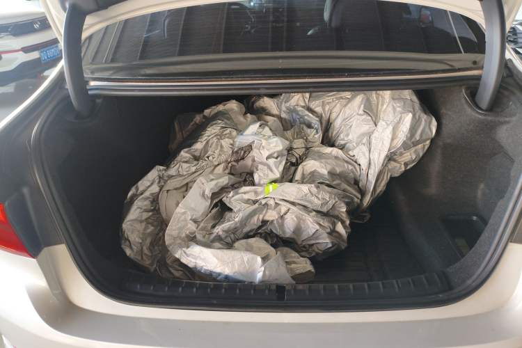 Used BMW 5 Series 2019 530Li Leading Model Luxury Package
