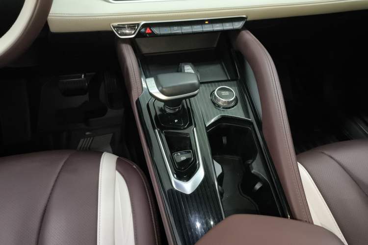 Used Geely Auto Monjaro L 2021 2.0TD DCT EVO Two-Wheel Drive Prestige Version