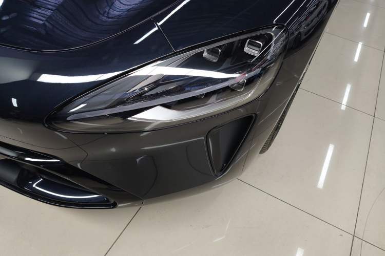 Used  SU7 2024 Rear-Drive Ultra-Long Range Advanced Pro-Level Intelligent Driving Version
