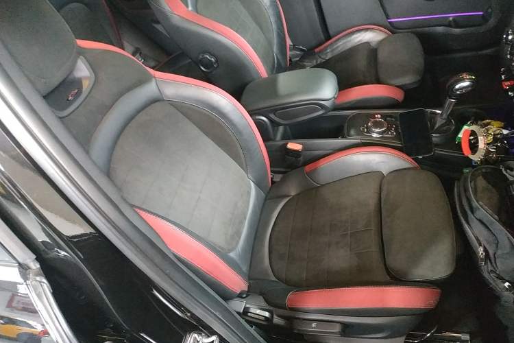 Used  JCM COUNTRYMAN 2018 2.0T JOHN COOPER WORKS ALL-IN