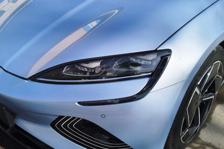 Used BYD Seal 2022 650 km All-Wheel-Drive Performance Version
