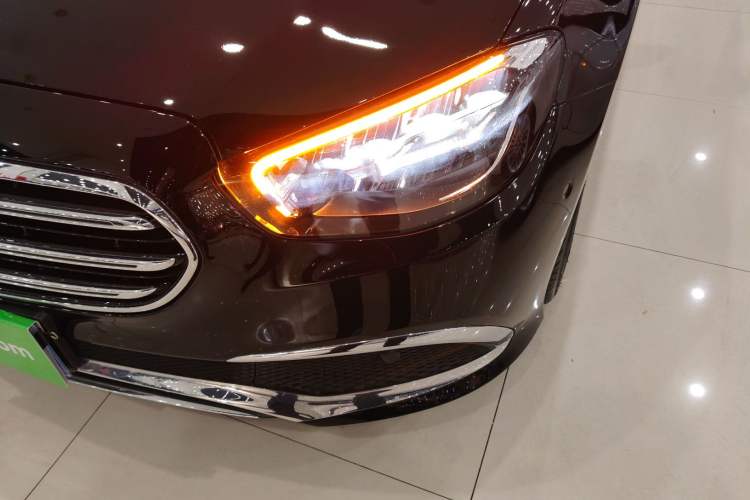 Used Mercedes-Benz E-Class 2023 Updated E 300 L Fashion Edition
