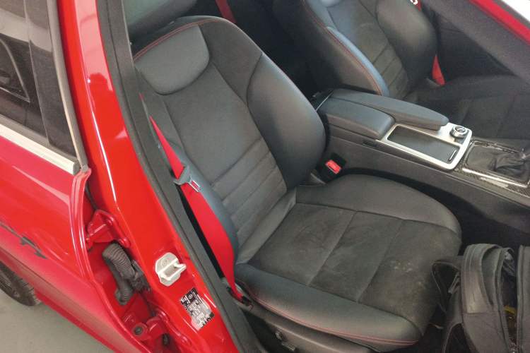 Used Mercedes-Benz C-Class 2013 C 300 Sport Grand Edition
