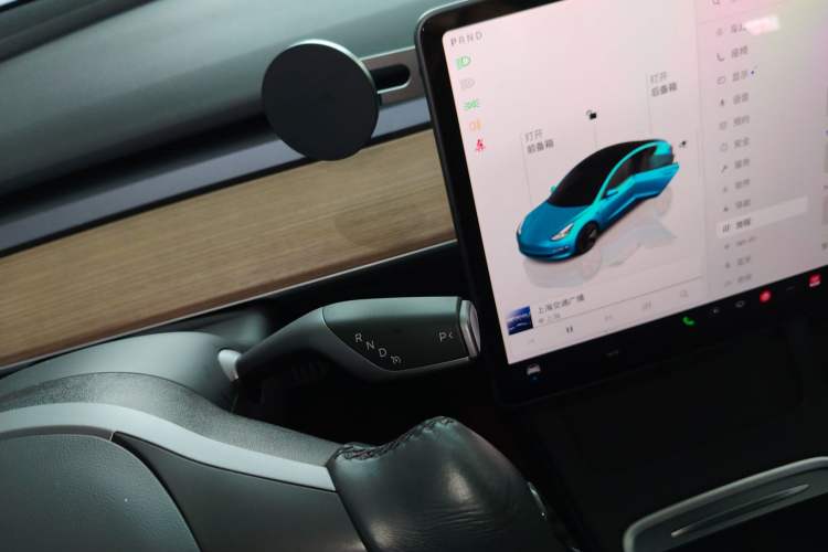 Used Tesla Model 3 2022 Rear-Wheel-Drive Version
