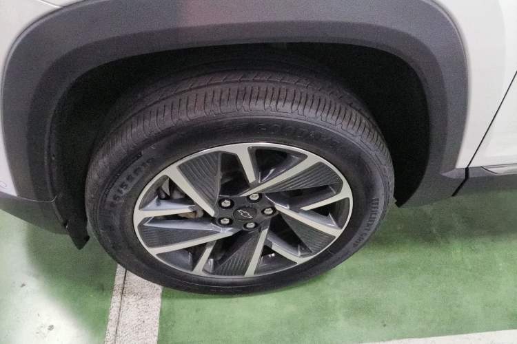 Used Chevrolet Equinox Plus 2024 155km ACTIV Ultimate Edition
