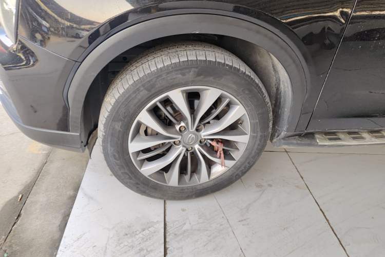 Used GAC Trumpchi GS8 2017 320T Two-Wheel Drive Luxury Smart Connectivity Version (7 Seats)