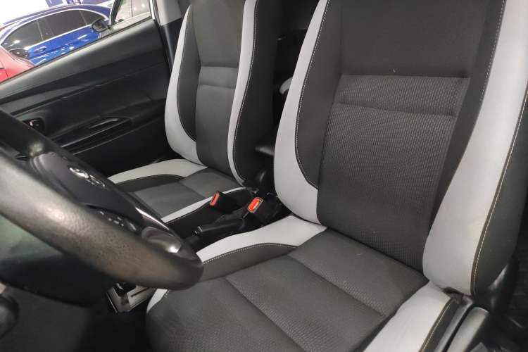 Used Toyota YARiS L 2022 X-Trail 1.5L CVT Leading PLUS Edition