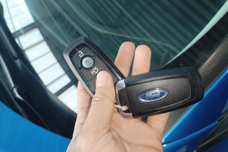 Used Ford Focus 2021 Sedan 1.5L Automatic Sharp Edition