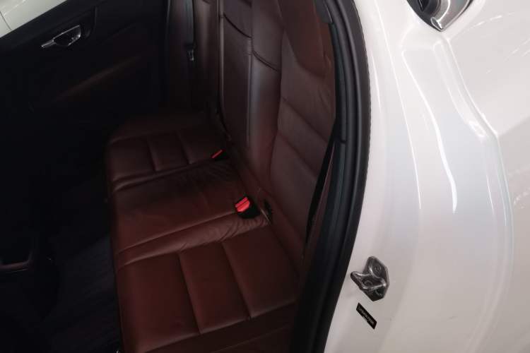 Used Volvo S60 2020 T4 Zhiyuan Luxury Edition