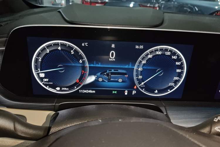 Used Buick GL8 2022 ES Landtrek 653T Flagship Model