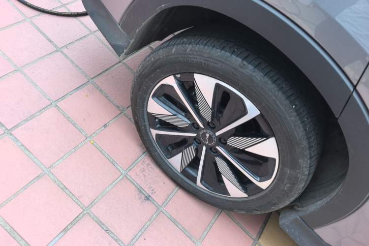 Used BYD Song PLUS New Energy 2024 Honor Edition EV 520km Premium Model
