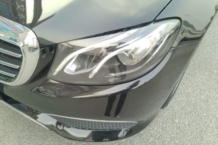 Used Mercedes-Benz E-Class 2019 Facelifted E 300 L Stylish Version
