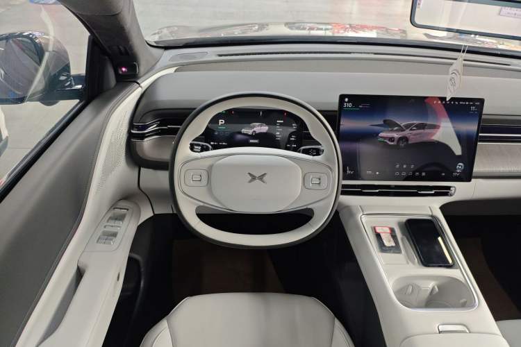 Used XPeng G6 2025 625 Long-Range Max Flagship Edition
