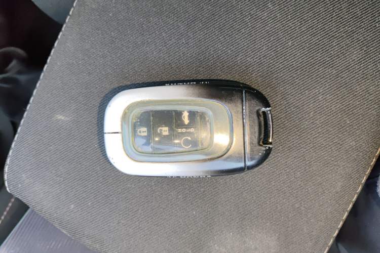 Used Honda Civic 2023 2.0L eHEV Pioneer Edition
