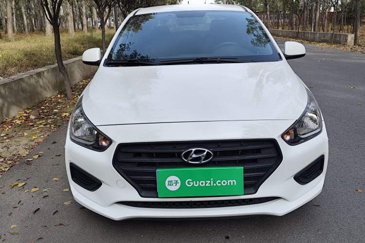 Used Hyundai Verna 2017 1.4L Manual Refreshed Version China VI Standard
