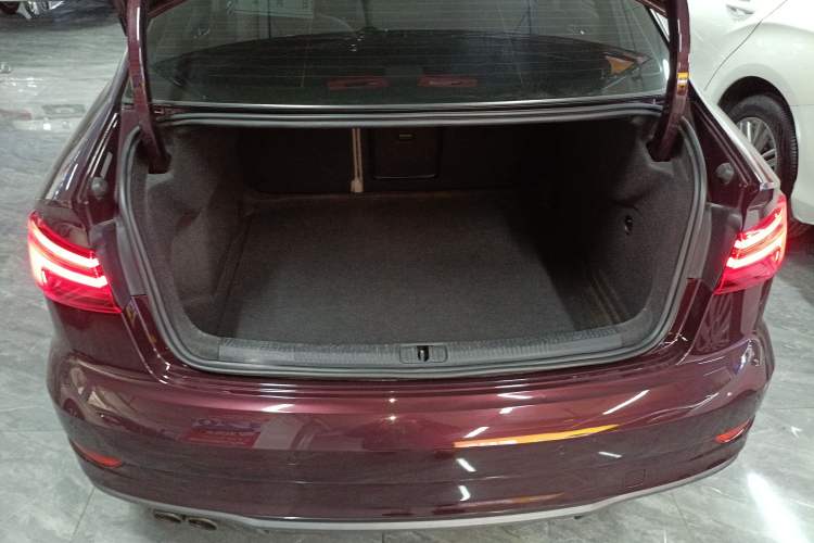 Used Audi A3 2017 Limousine 35 TFSI Fashion Model
