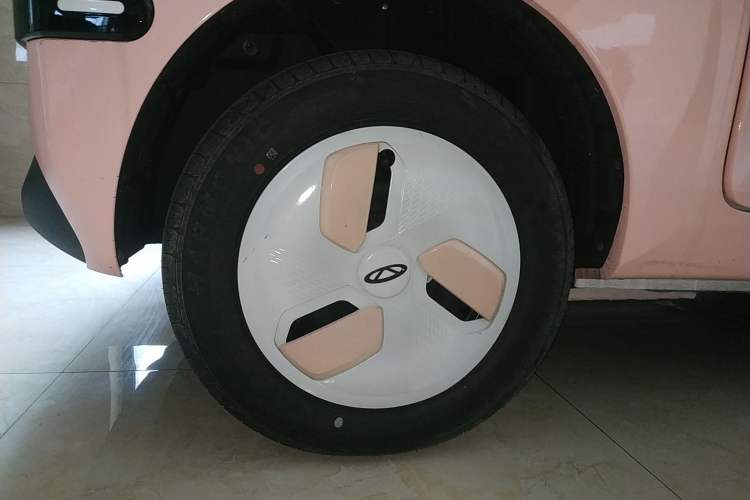 Used Chery QQ Ice Cream 2025 205km Qi Energy Version
