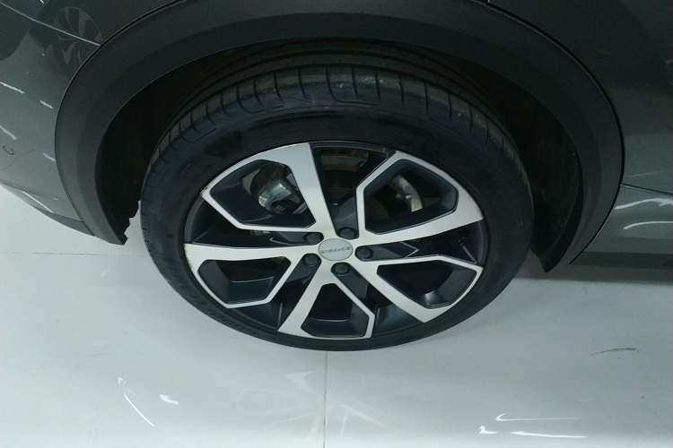 Used Lynk & Co 05 2020 2.0TD Four-Wheel Drive HypeHalo
