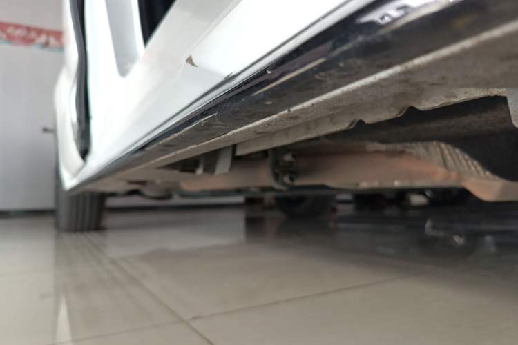 Used Toyota Granvia 2022 2.5L Hybrid Flagship Edition
