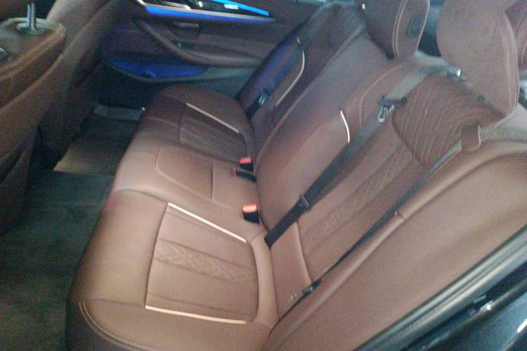 Used BMW 5 Series 2022 Restyled 525Li M Sport Package
