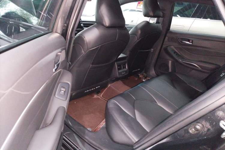 Used Toyota Avalon 2022 2.0L Ambition Edition