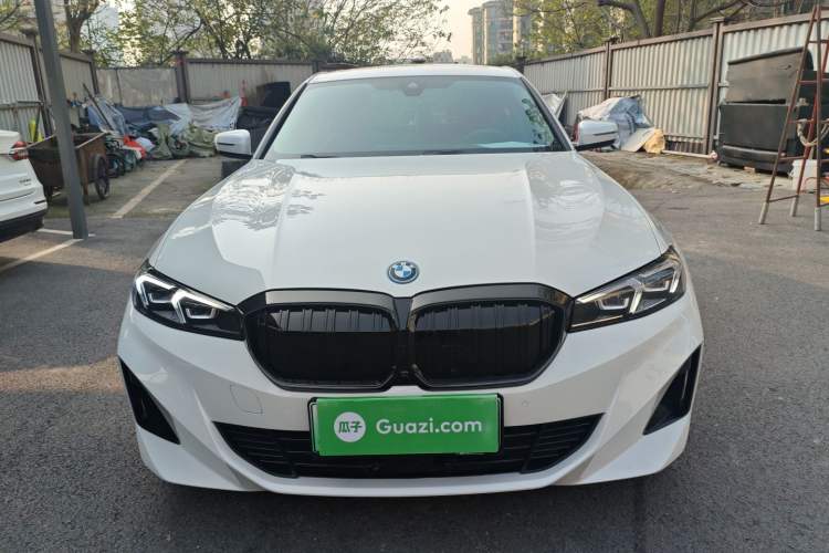 Used BMW i3 2025 eDrive 35 L
