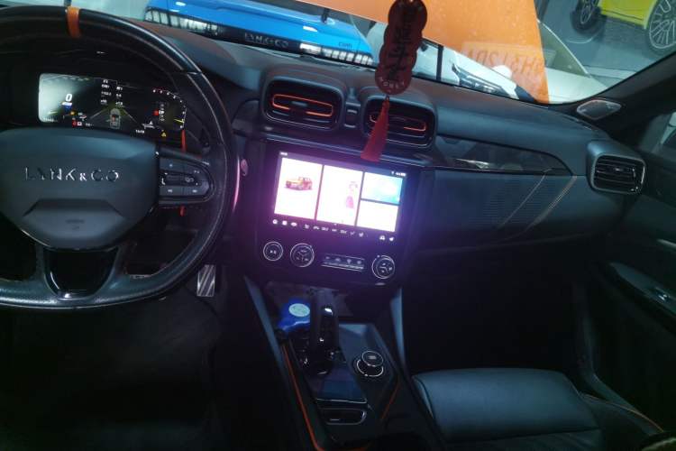 Used Lynk & Co 02 Hatchback 2021 2.0TD Halo Driving Control Kit Edition