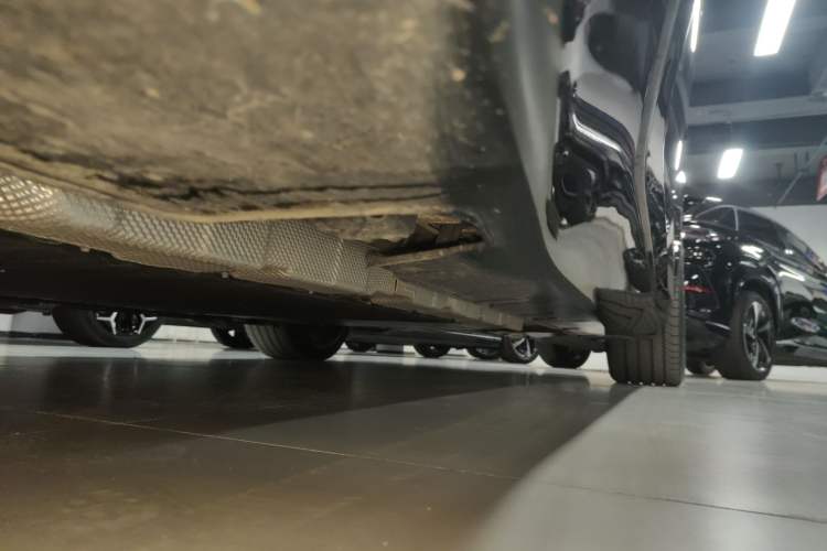 Used  12 2025 Ultra Extended-Range Edition