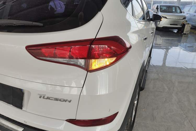 Used Hyundai Tucson 2015 1.6T Dual-Clutch Two-Wheel-Drive Smart Model

