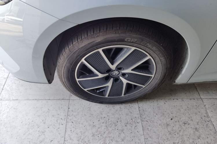 Used BYD Qin L 2024 DM-i 120KM Leading Model
