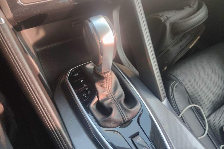 Used Renault Koleos 2017 2.0L Two-Wheel Drive Luxury Edition
