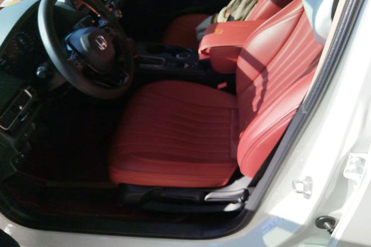 Used Honda Civic 2022 240TURBO CVT Dynamic Edition
