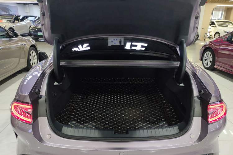 Used  SU7 2024 Rear-Drive Long-Range Intelligent Driving Version