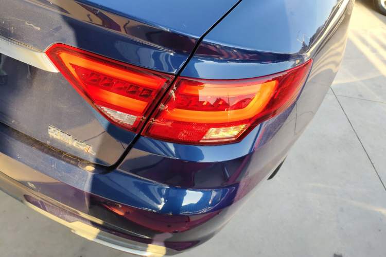 Used Geely Auto Emgrand GL 2019 1.4T CVT Elite Smart Edition
