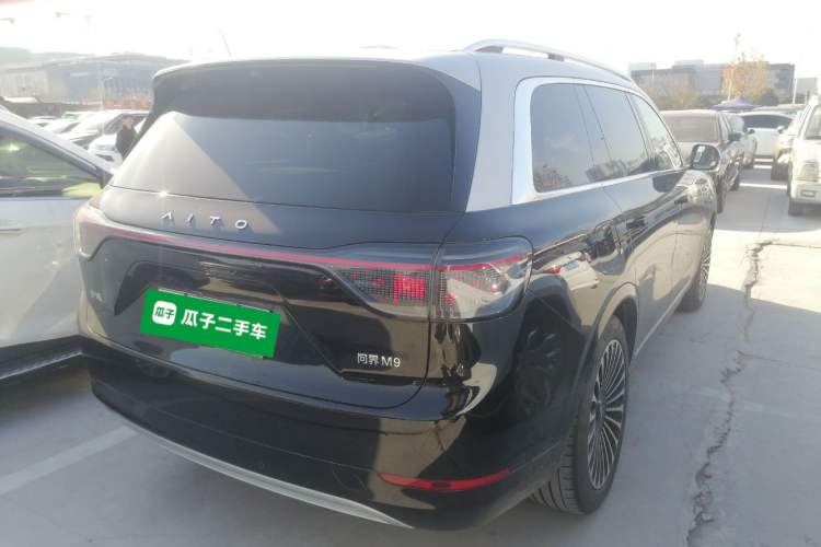 Used Hima AITO M9 2024 Range-Extended Ultra Version 52 kWh 5-Seater Model
