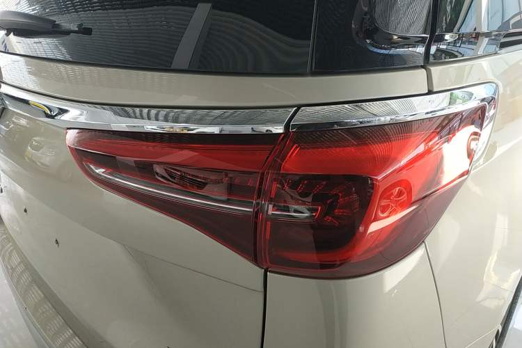 Used Buick GL8 2023 ES Lu Zun Comfort Model