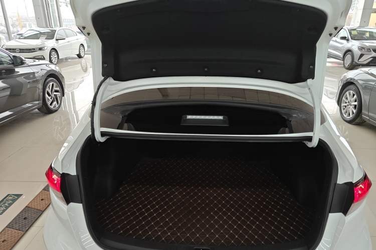 Used Toyota Levin 2022 Facelift TNGA 1.5L CVT Progressive Edition
