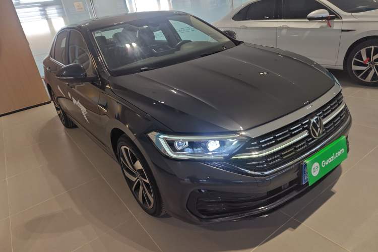 Used Volkswagen Sagitar 2023 300TSI DSG Excellence Edition
