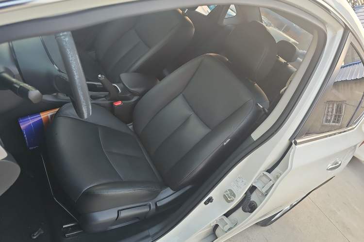 Used Nissan Sylphy 2019 1.6XV CVT Smart Connect Luxury Edition China V Standard
