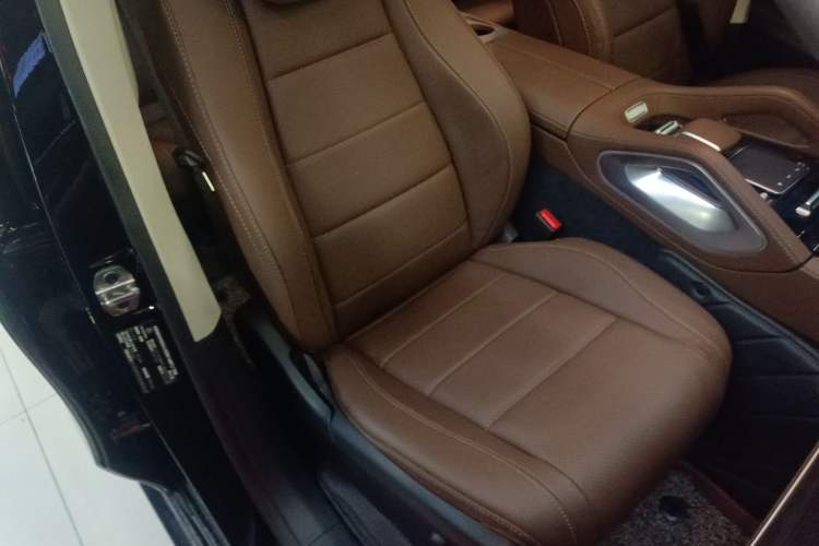 Used Mercedes-Benz GLE 2025 GLE 350 4MATIC Stylish Model
