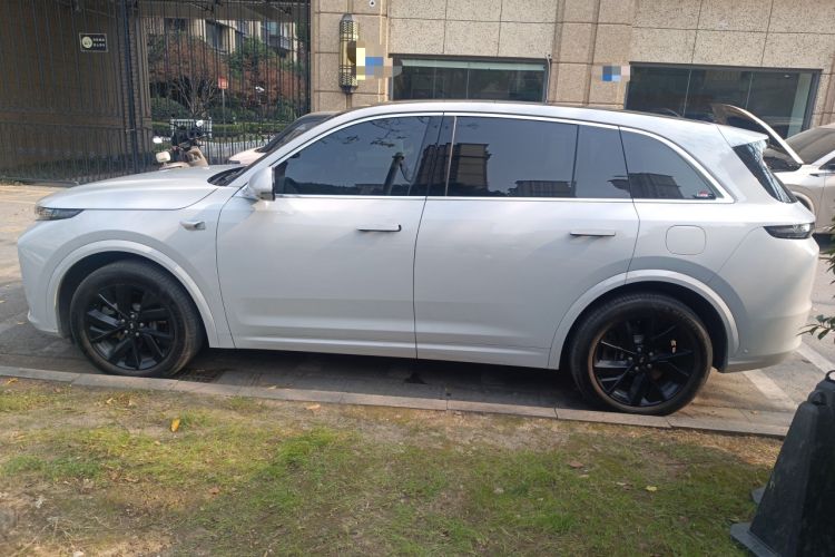 Used Li Auto L7 2023 Air model
