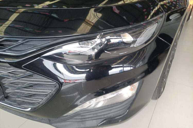 Used Chevrolet Malibu XL 2019 Redline 550T Automatic Sport Edition
