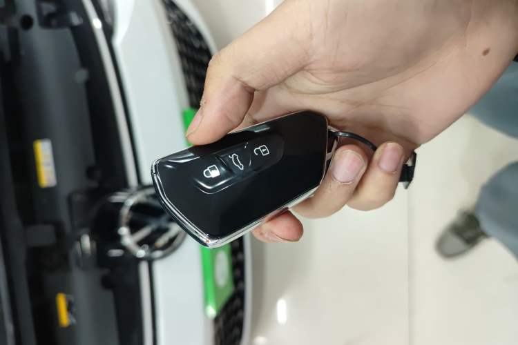 Used Volkswagen Lamando 2024 Lavida L 280TSI DSG Cool & Spicy Edition
