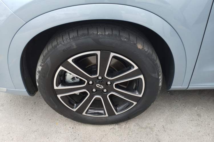 Used Hima AITO M7 2024 1.5T Intelligent Driving 4WD Pro Edition 5 Seats
