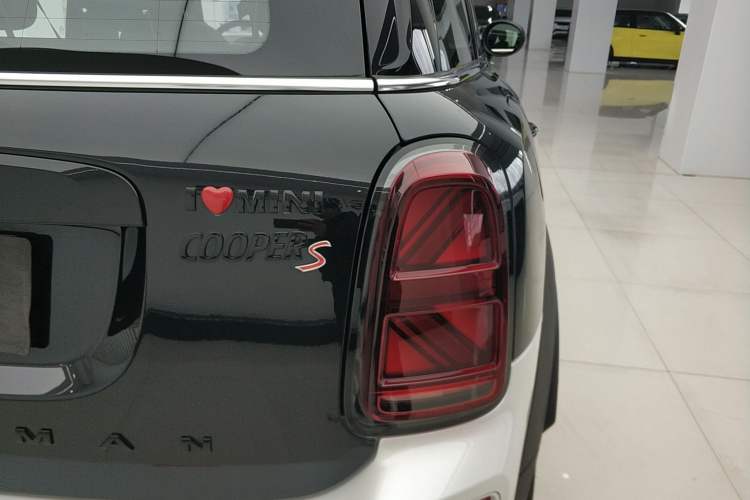 Used MINI Countryman 2023 Restyled 2.0T COOPER S ALL4 Blank Space Special Edition