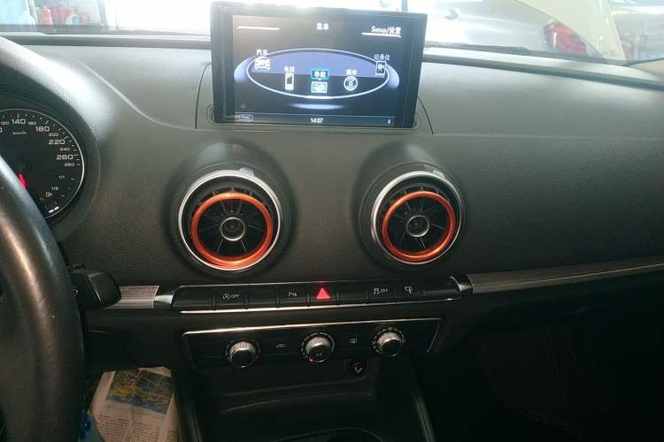 Used Audi A3 2016 Limousine 35 TFSI Prestige Edition
